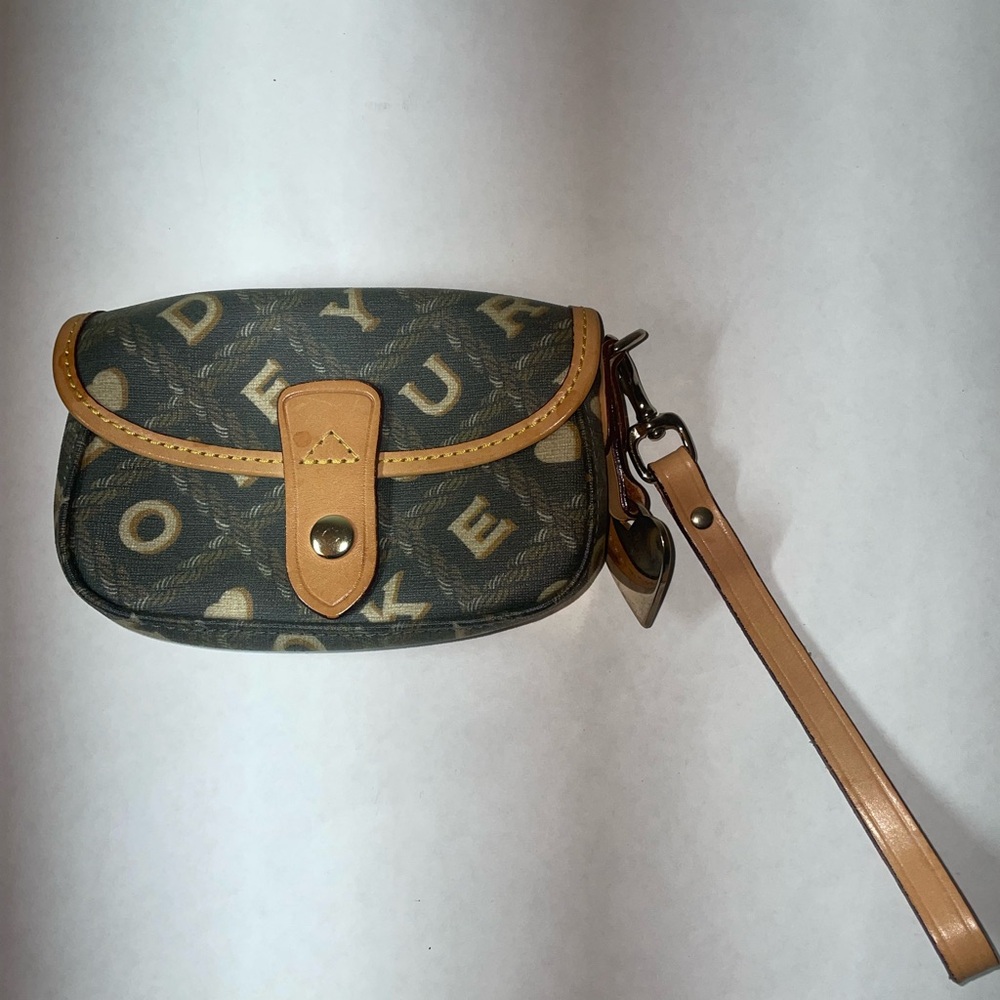 Dooney & Bourke Wristlet